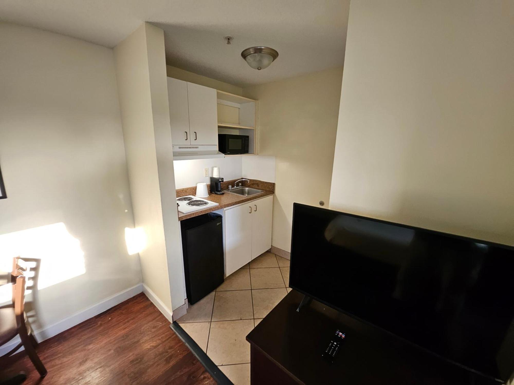 Tampa Bay Extended Stay - Airport מראה חיצוני תמונה